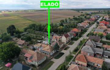 Eladó családi ház