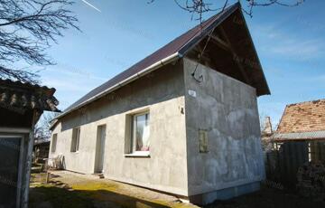 Eladó telek/földterület