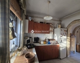 Eladó családi ház Pécs 69 900 000 Ft