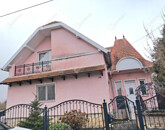 Kiadó családi ház Komárom 250 000 Ft