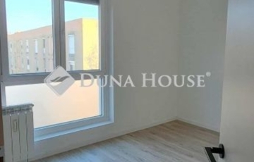 Eladó lakás