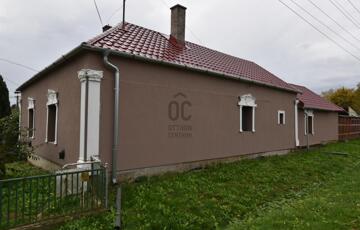 Eladó családi ház
