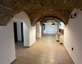 Kiadó iroda/üzlethelyiség Győr 850 000 Ft