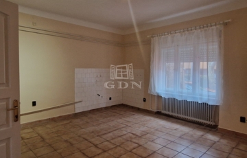 Kiadó iroda/üzlethelyiség