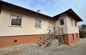 Eladó családi ház