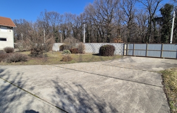 Eladó ipari ingatlan