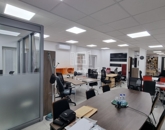 Kiadó iroda/üzlethelyiség Székesfehérvár 820 000 Ft