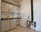 Kiadó iroda/üzlethelyiség Székesfehérvár 250 000 Ft