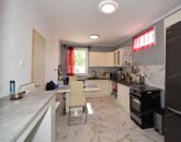 Eladó családi ház Győrság 38 000 000 Ft