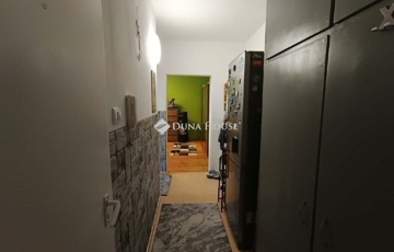 Eladó lakás