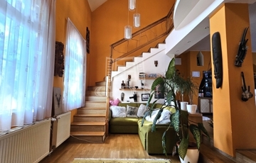 Eladó családi ház