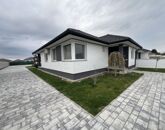 Kiadó családi ház Nyúl 380 000 Ft