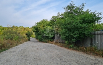 Eladó telek/földterület