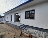 Eladó családi ház Gyula 65 000 000 Ft