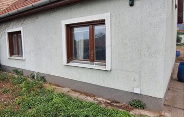Eladó családi ház