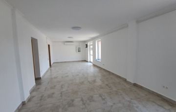 Eladó iroda/üzlethelyiség