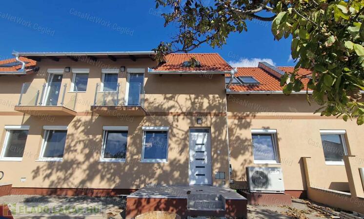 Új építésű 91 m2  lakás eladó Cegléden!                                 