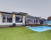 Eladó családi ház Szigethalom 259 900 000 Ft