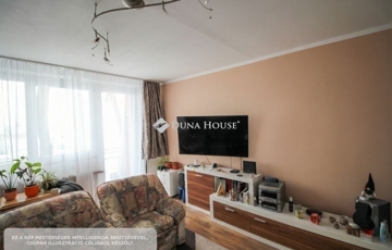 Eladó lakás