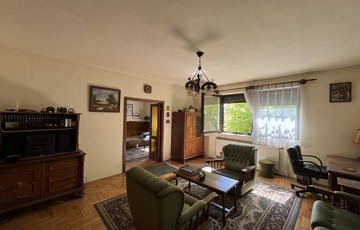 Eladó családi ház