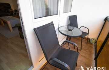 Eladó lakás