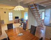 Eladó saját kerttel és garázzsal rendelkező társasházi lakás!