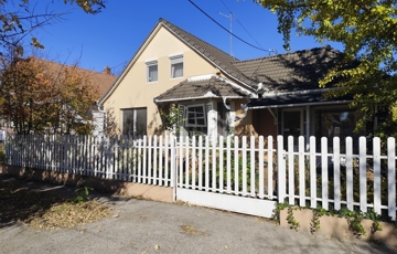 Eladó családi ház