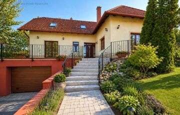 Eladó családi ház