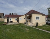 Eladó családi ház Pécs 82 000 000 Ft