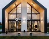 Eladó családi ház Balatonkeresztúr 100 000 000 Ft