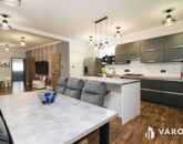 Eladó családi ház Makó 120 000 000 Ft