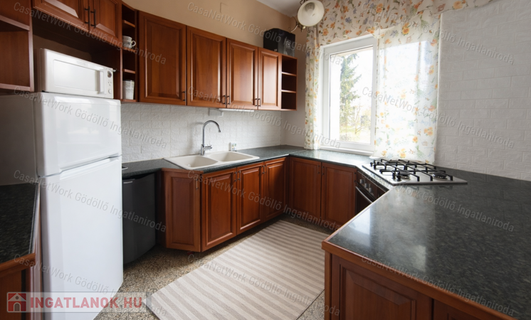 Egy telek-két lehetőség!!!!