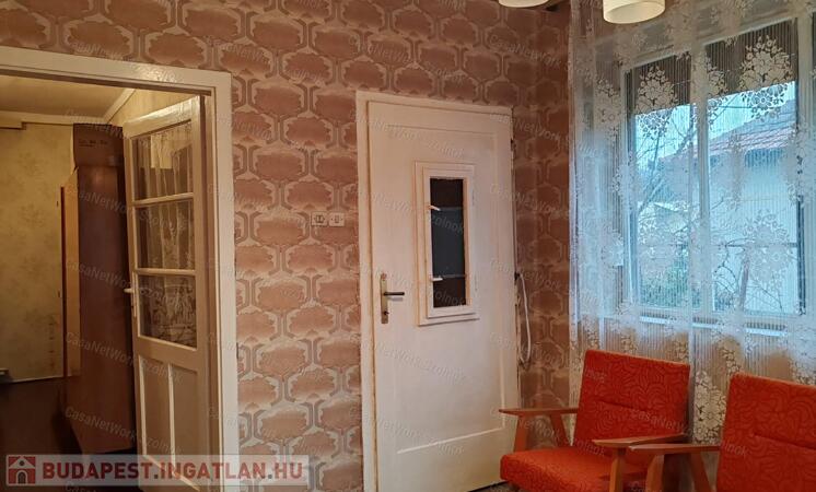 Háromszobás családi ház eladó Kengyelen!                                 