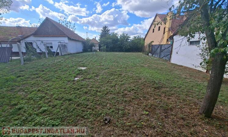 Szarvasi építési telek közel a belvároshoz eladó                                 