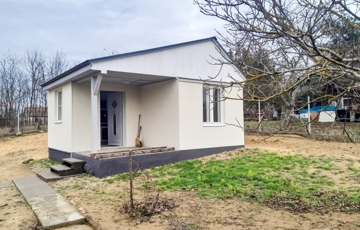 Eladó családi ház