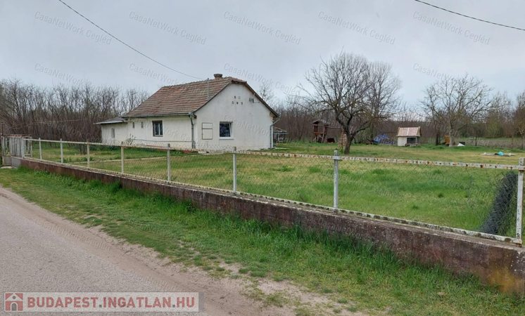 eladó lakóház Nyársapát                                 