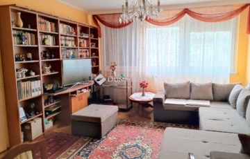 Eladó lakás