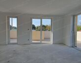 Eladó lakás Komárom 78 000 000 Ft