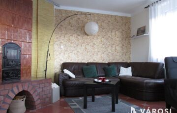 Eladó családi ház