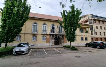 Kiadó iroda/üzlethelyiség