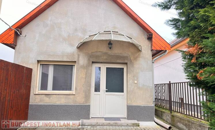 Kertvárosi kis ház                                 