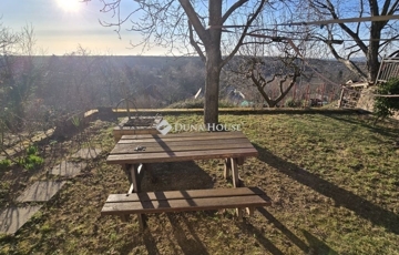 Eladó üdülő/nyaraló