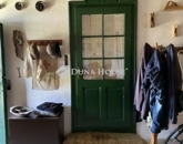 Eladó családi ház Szekszárd 30 900 000 Ft