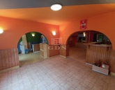 Eladó családi ház Baja 89 900 000 Ft