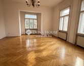 Eladó családi ház Pécs 184 000 000 Ft