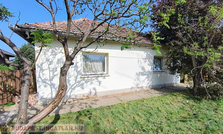 Eladó családi ház Törökszentmiklóson az Alvégen!                                 