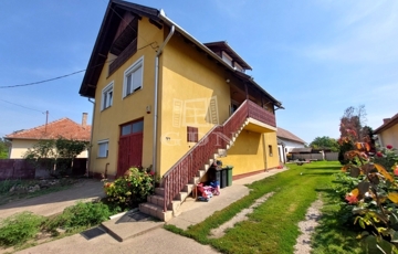 Eladó családi ház