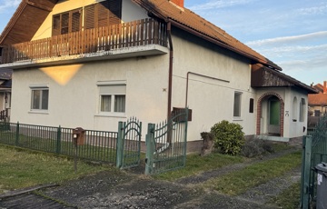 Eladó családi ház