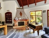 Eladó családi ház Pécs 119 999 999 Ft