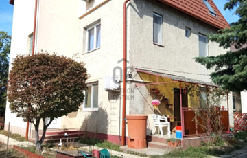 Eladó családi ház